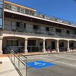佛罗里达酒店 * 阿兰扎达