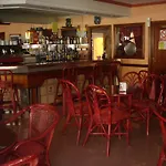 佛罗里达酒店 *